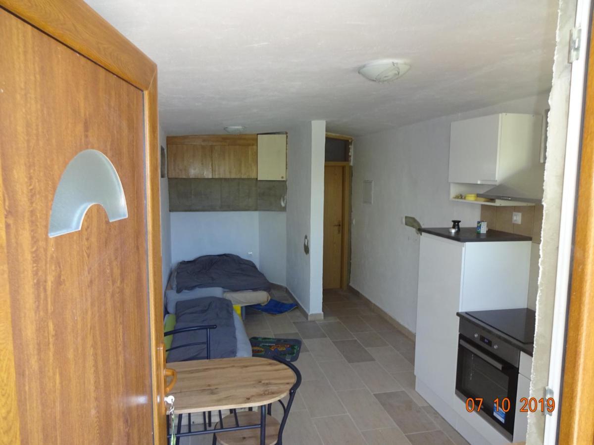 Apartamento Vagon - Studio - Near Btc, Liubliana Exterior foto